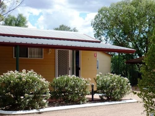 Roma Aussie Tourist Park Motel Exterior photo